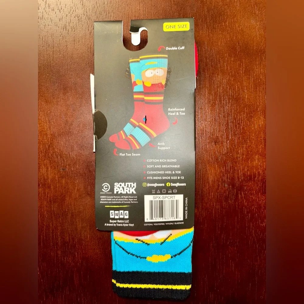 SOUTH PARK “CARTMAN” SWAG CREW SOCKS NWT MEN’S SHOE SIZE 8-13